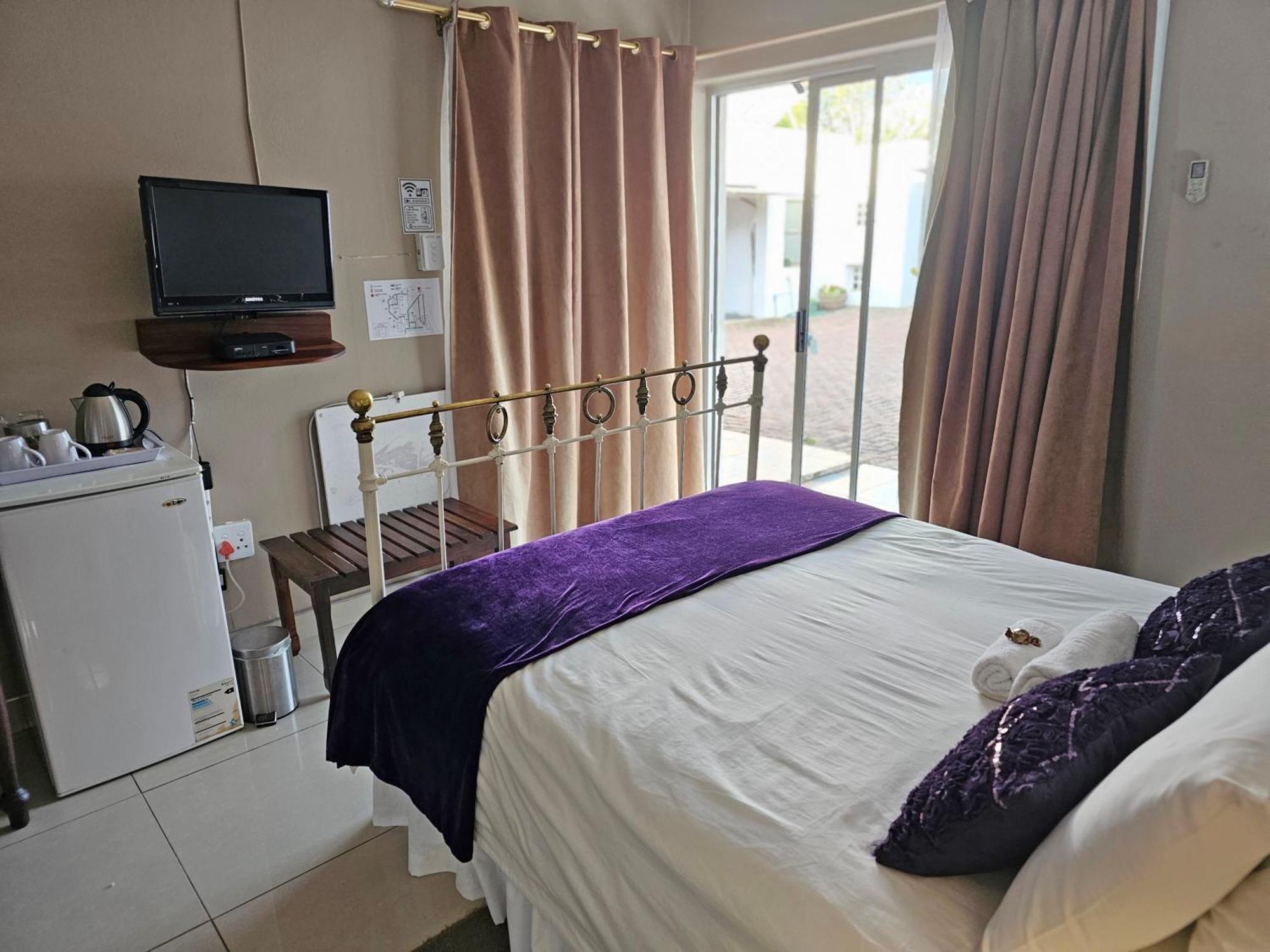 Bettie's Luxury Lodge Kroonstad Extérieur photo