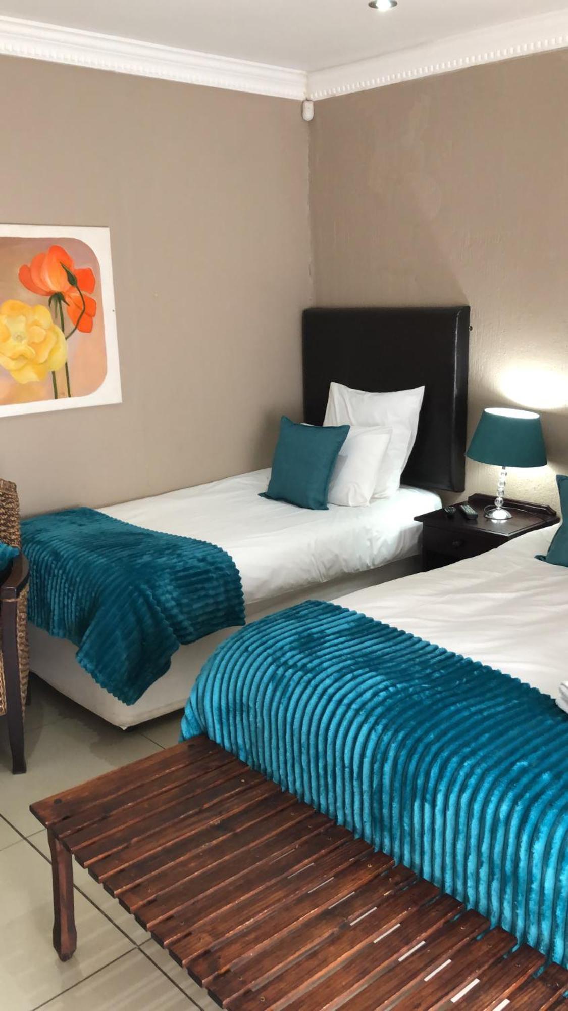 Bettie's Luxury Lodge Kroonstad Extérieur photo