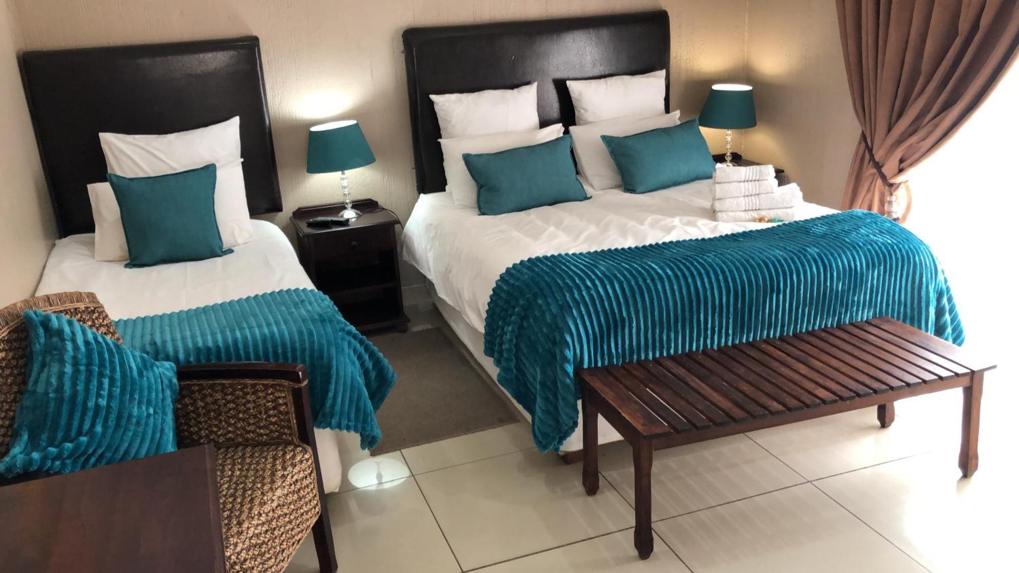 Bettie's Luxury Lodge Kroonstad Extérieur photo