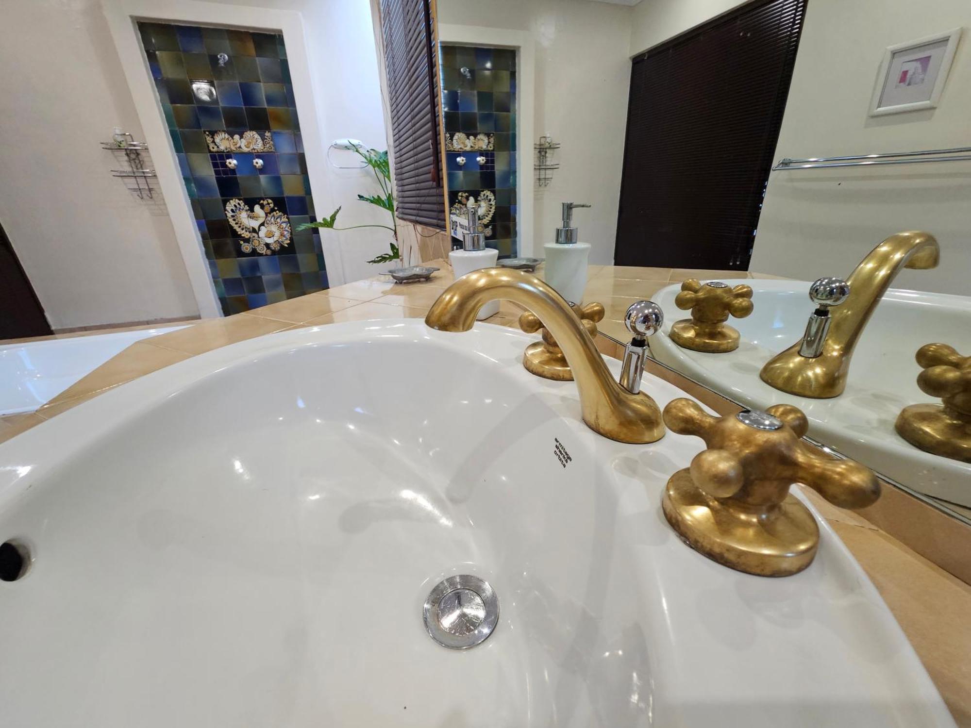 Bettie's Luxury Lodge Kroonstad Extérieur photo